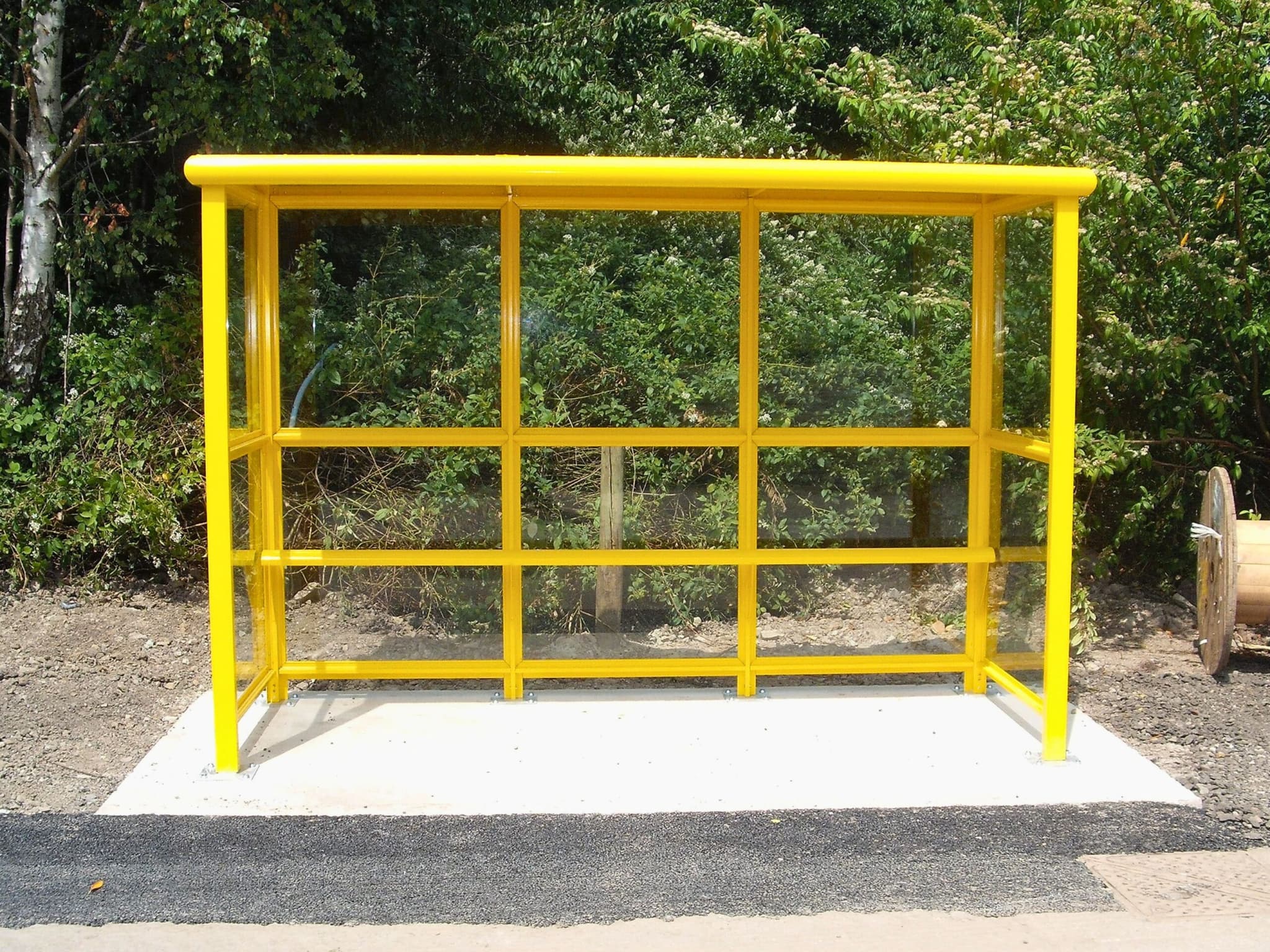 Bus shelter repair and refurbishment service UK