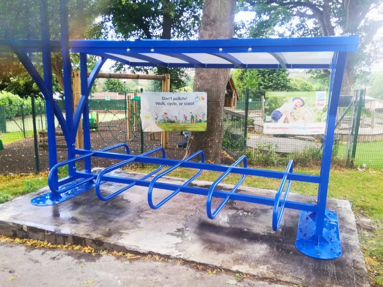 Flanshaw School arc cycle shelter