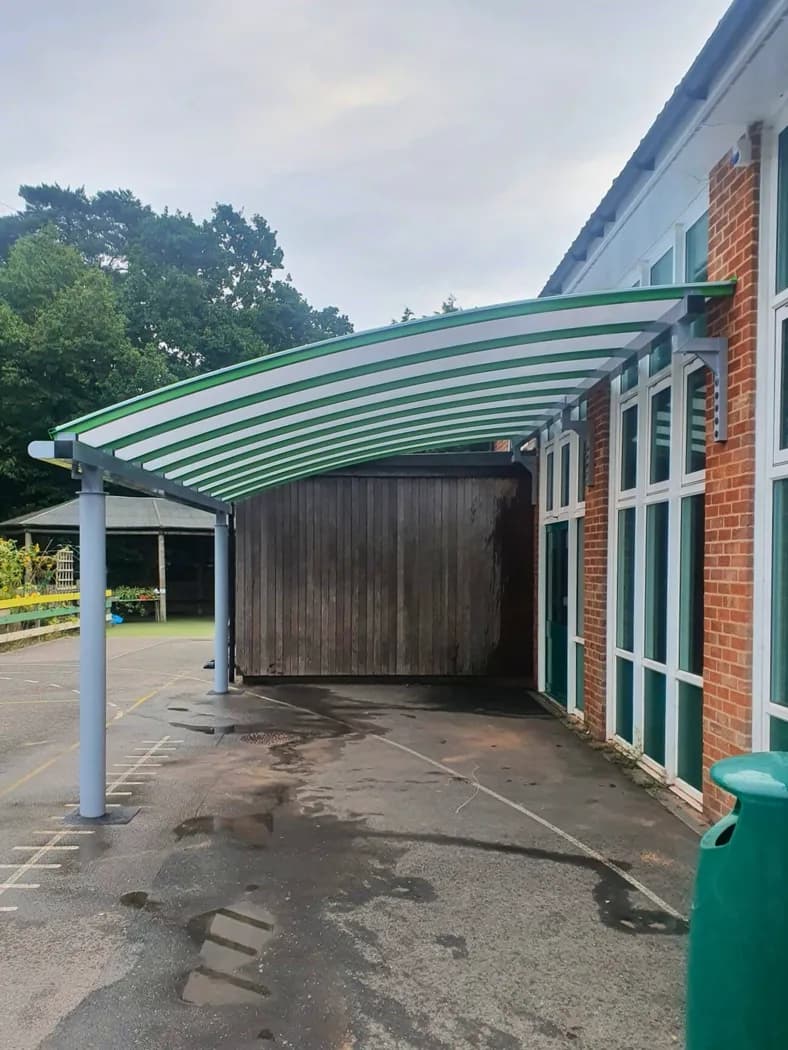 Highcliffe School photo 4