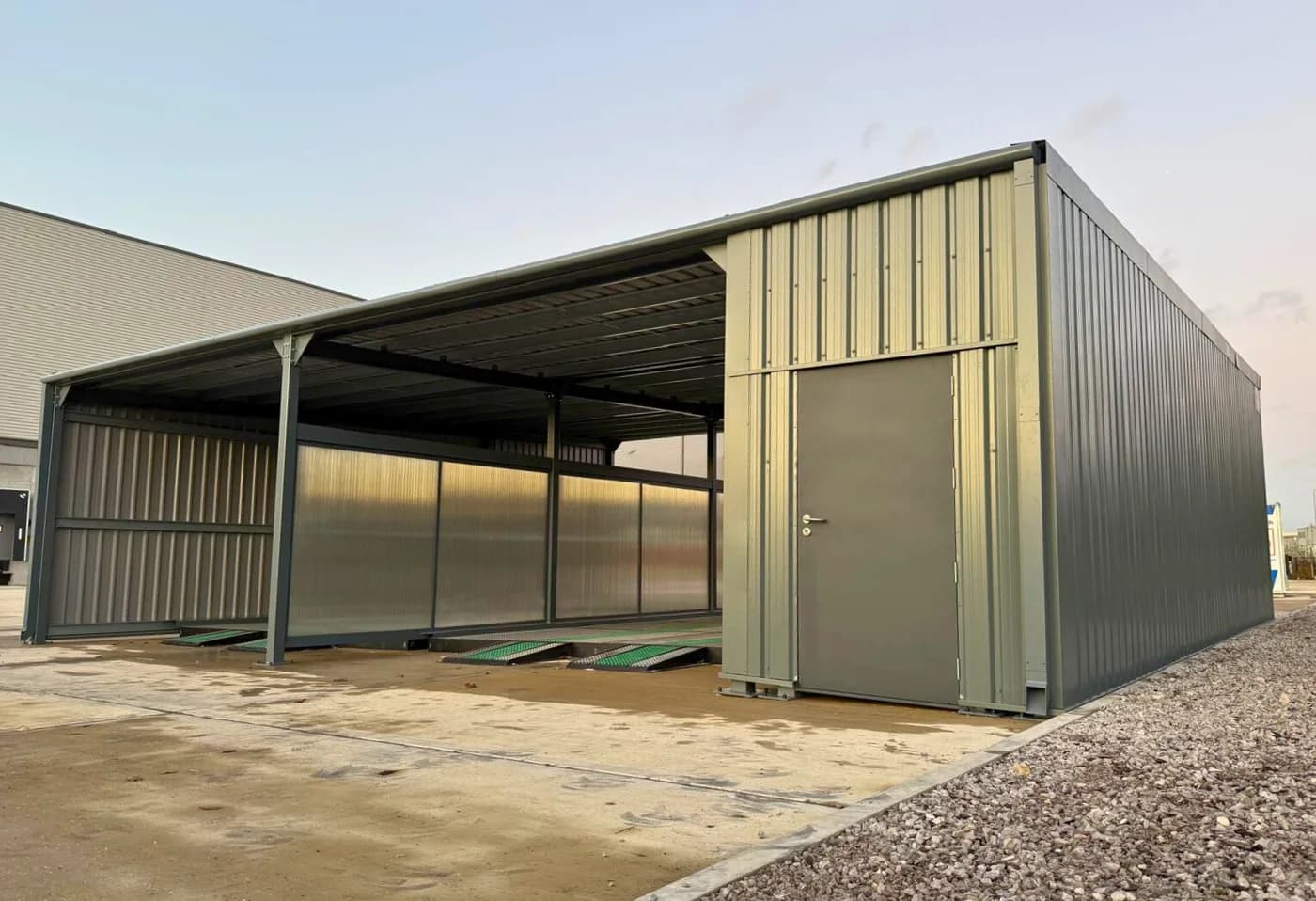 Commercial enclosure project