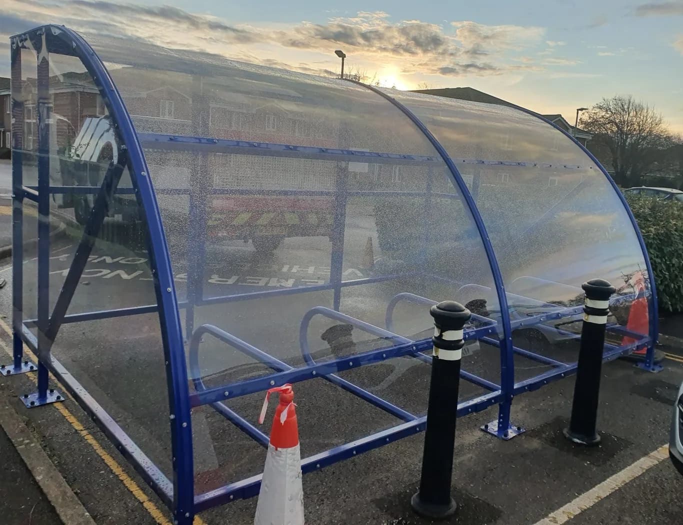 Westhaven Hospital cycle shelter